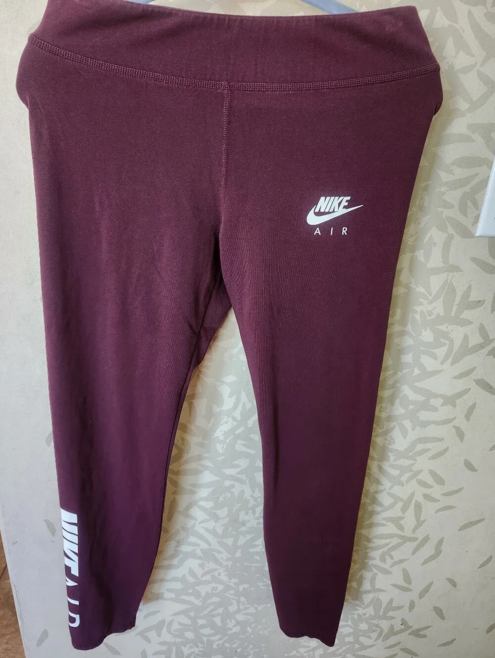 Nike Kids Burgundy Air Leggings